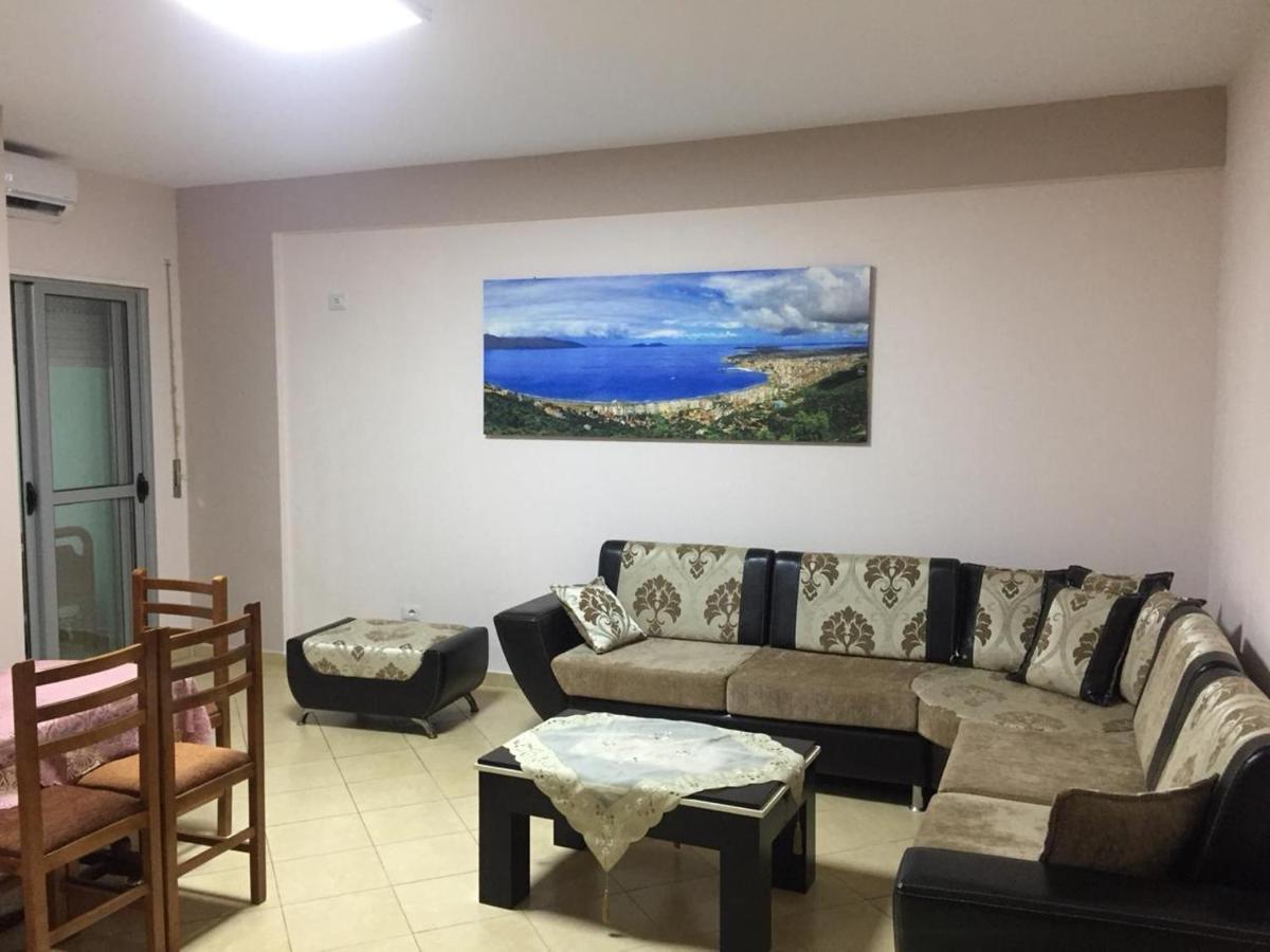 Colombo'S Apartment Vlorë エクステリア 写真