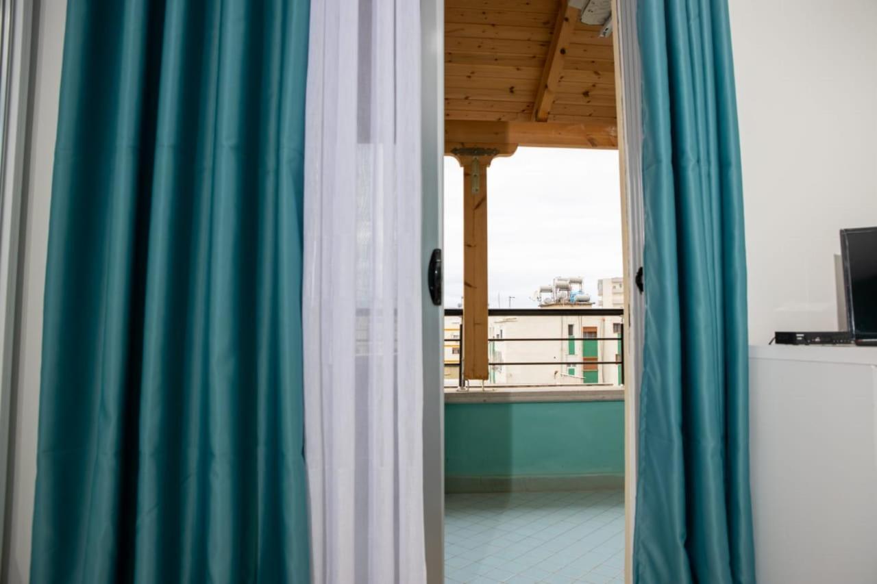 Colombo'S Apartment Vlorë エクステリア 写真